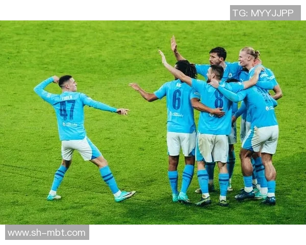 足总杯激战曼城与巴萨平局神扑瞬间点燃全场激情与期待 足总杯激战曼城与巴萨平局神扑瞬间点燃全场激情与期待