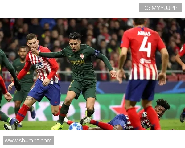 友谊赛精彩对决本菲卡与国米战成平局乌龙球引发热议与转会传闻